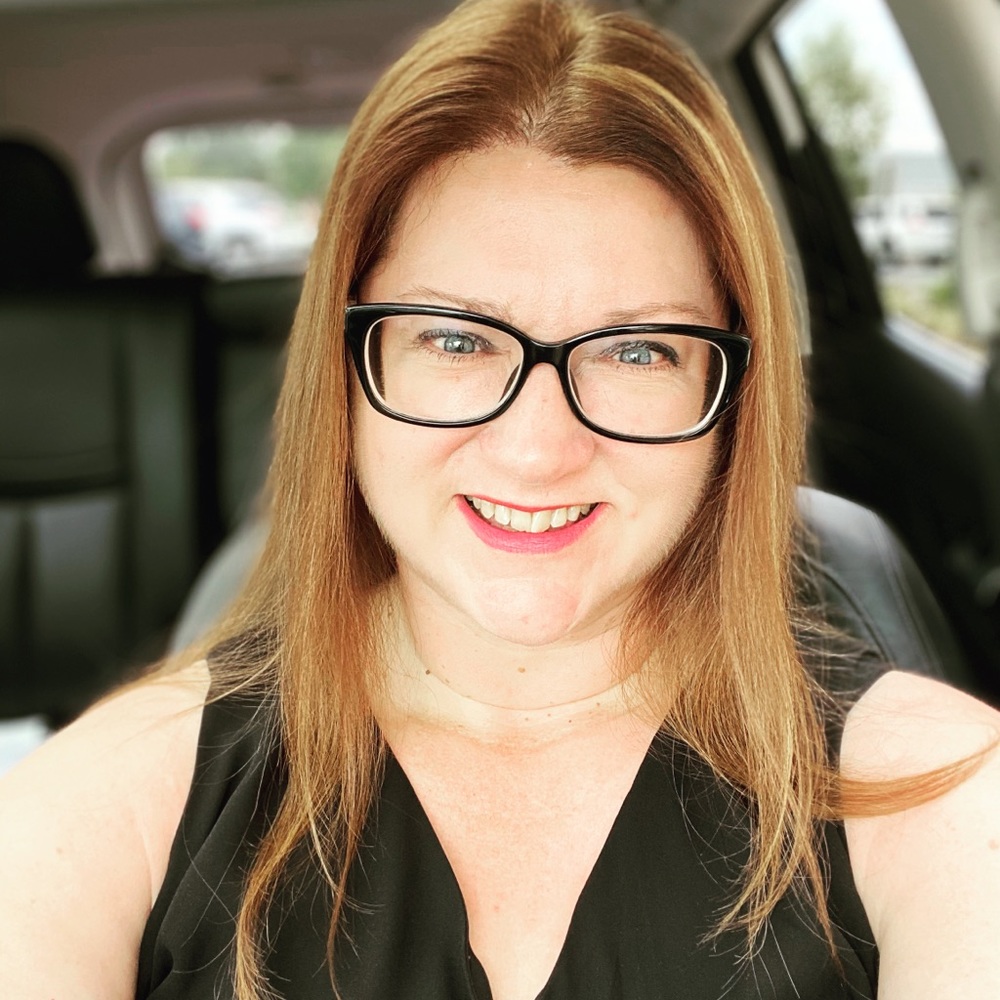 Meet your Posher, Dana